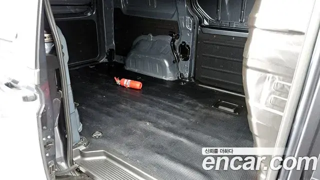 Hyundai Staria 2023 — Şəkil 5/20
