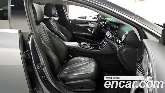 Mercedes-Benz CLS-Class 2019 — Фото 11/20