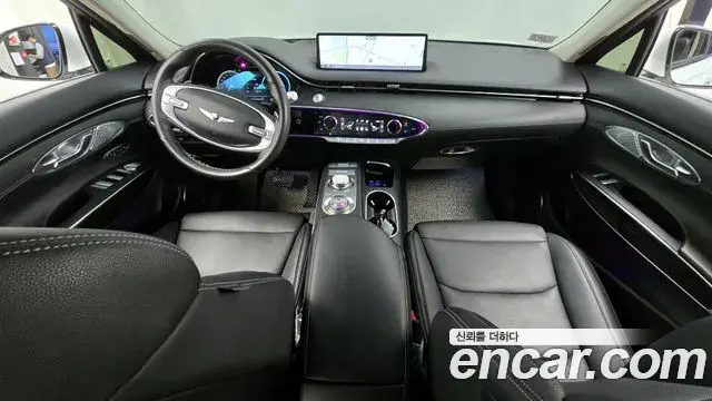 Genesis GV70 2022 — Şəkil 2/20