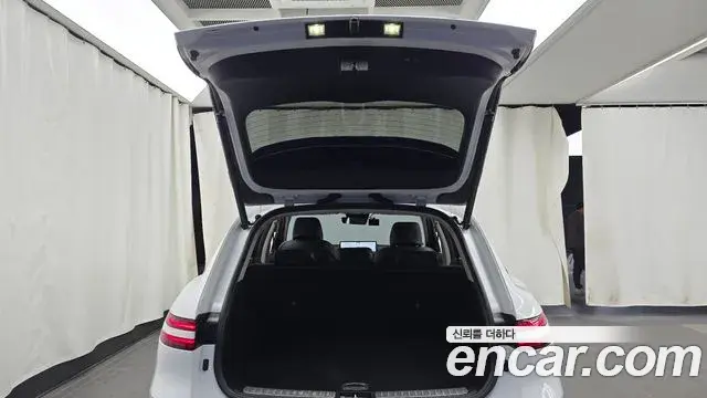Genesis GV70 2022 — Şəkil 10/20