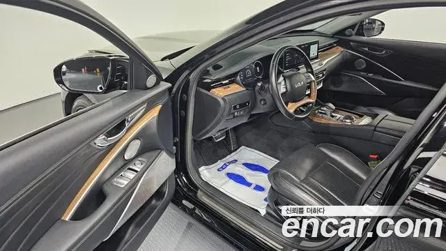 Kia The K9 2023 — Photo 13/20