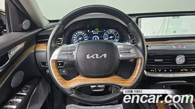 Kia The K9 2023 — Photo 15/20