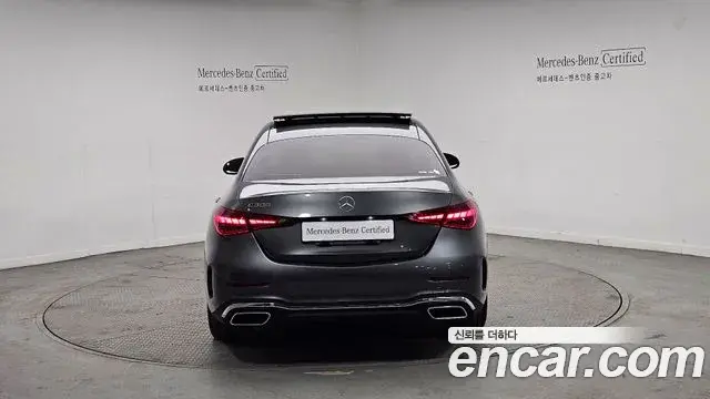Mercedes-Benz C-Class 2022 — Photo 4/20