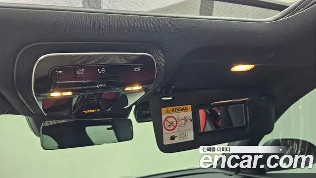 Mercedes-Benz C-Class 2022 — Photo 3/20