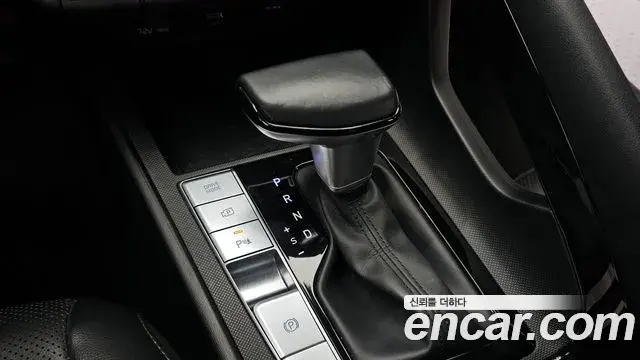 Hyundai The New Avante Hybrid 2021 — Şəkil 9/20