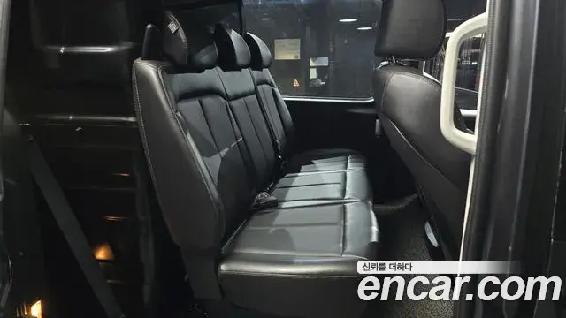Hyundai Staria 2021 — Photo 13/20