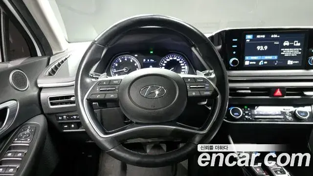 Hyundai Sonata Hybrid 2019 — ფოტო 16/20