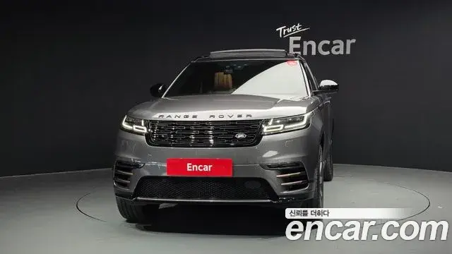 Land Rover Range Rover Velar 2019 — Photo 9/20