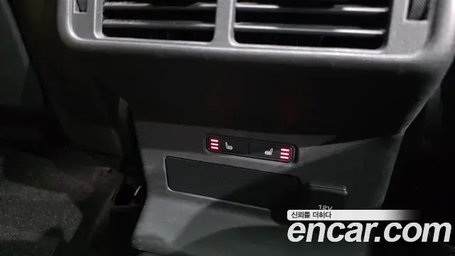 Land Rover Range Rover Velar 2019 — Photo 14/20