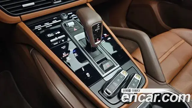 Porsche Cayenne 2022 — Şəkil 13/20