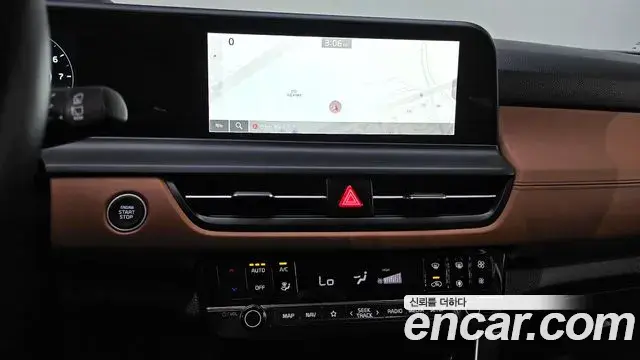 Kia Seltos 2023 — Photo 12/33