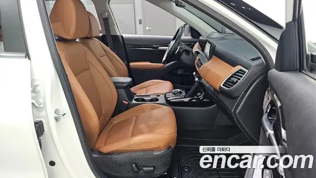 Kia Seltos 2023 — Photo 14/33