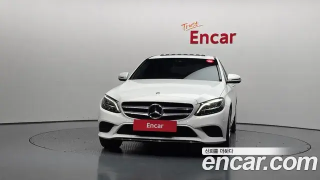 Mercedes-Benz C-Class 2020 — Фото 3/20