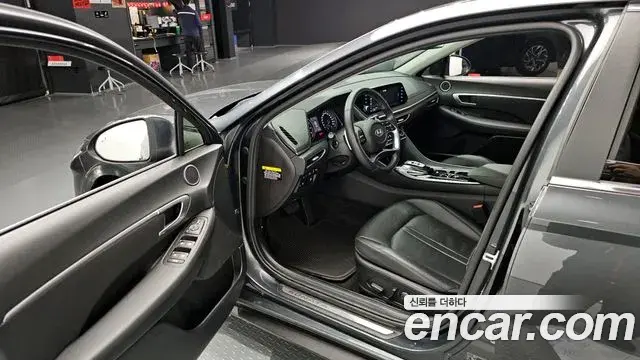 Hyundai Sonata 2019 — Фото 10/20