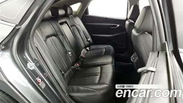 Hyundai Sonata 2019 — Фото 11/20