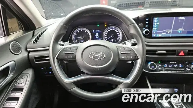Hyundai Sonata 2019 — Фото 13/20