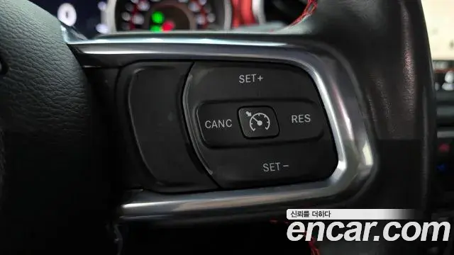 Jeep Wrangler 2022 — Photo 12/29