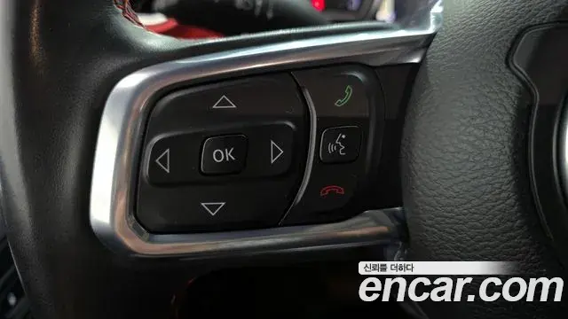Jeep Wrangler 2022 — Photo 22/29