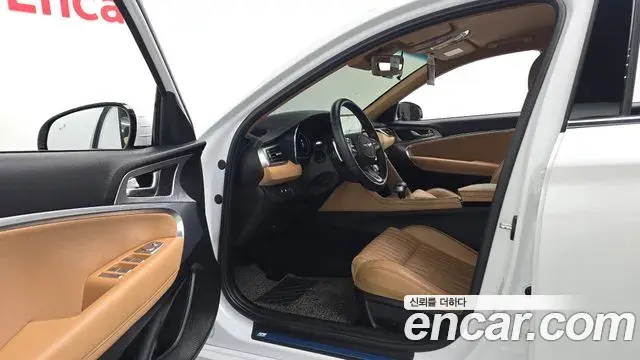 Genesis G70 2021 — ფოტო 12/31