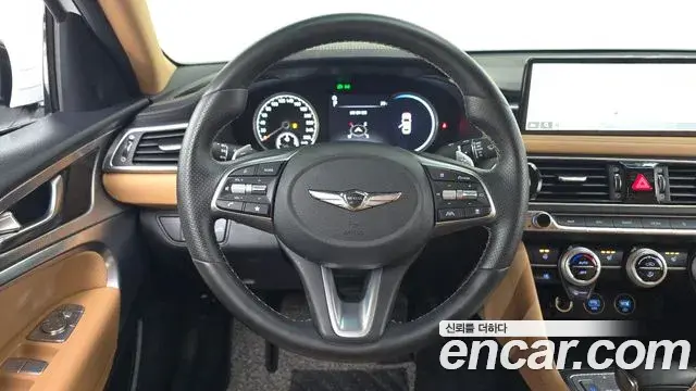 Genesis G70 2021 — ფოტო 14/31