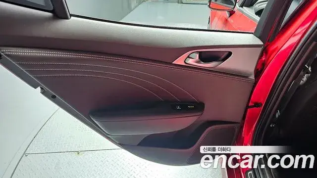 Kia Stinger Meister 2021 — ფოტო 1/34