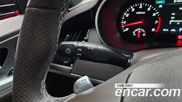 Kia Stinger Meister 2021 — ფოტო 22/34