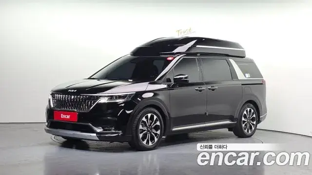 Kia Carnival 2022 — Фото 1/20
