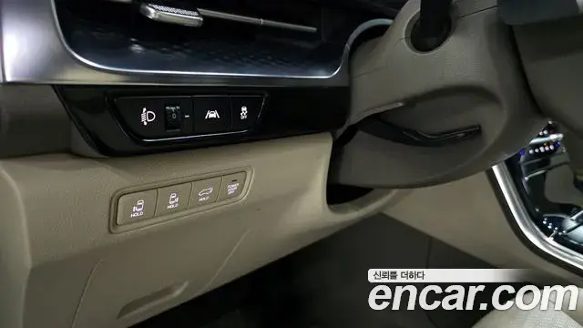 Kia Carnival 2022 — Фото 14/20