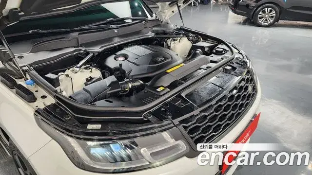 Land Rover Range Rover Sport 2019 — ფოტო 19/20