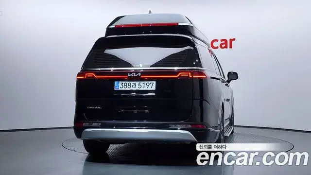 Kia Carnival 2022 — Photo 30/34