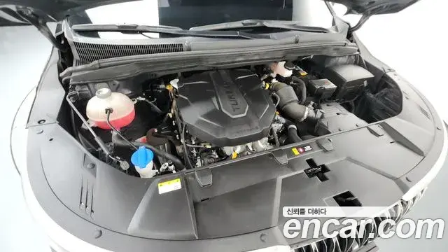 Kia Carnival 2022 — Photo 10/34