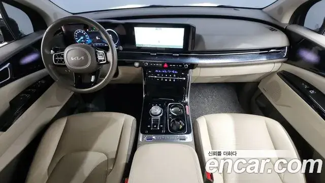 Kia Carnival 2022 — Photo 12/34