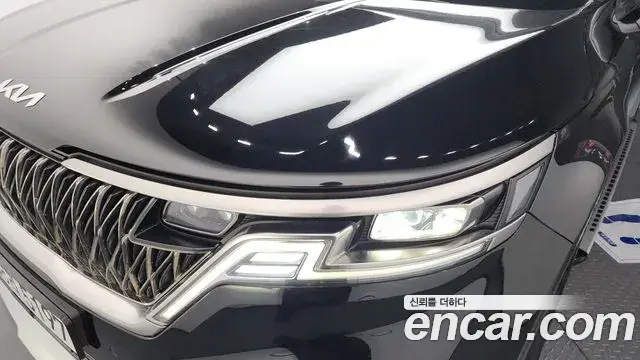 Kia Carnival 2022 — Photo 27/34