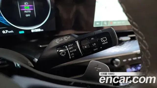 Kia Carnival 2022 — Photo 20/34