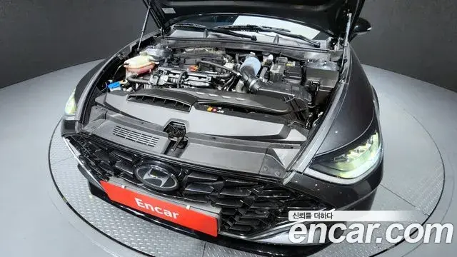 Hyundai Sonata Hybrid 2023 — Şəkil 16/36