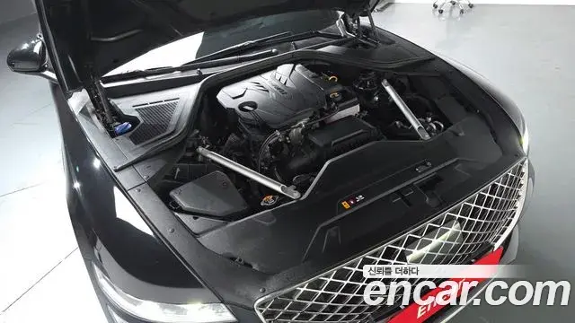Genesis G80 2022 — ფოტო 12/32