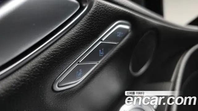Genesis G80 2022 — ფოტო 24/32