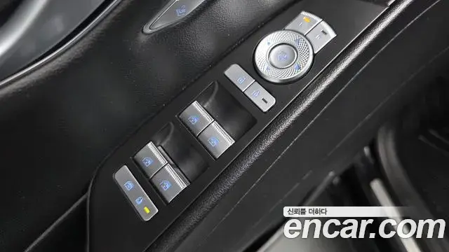 Genesis G80 2022 — ფოტო 10/32