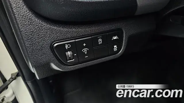 Kia Seltos 2021 — Şəkil 19/20