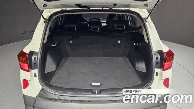 Kia Seltos 2021 — Şəkil 11/20