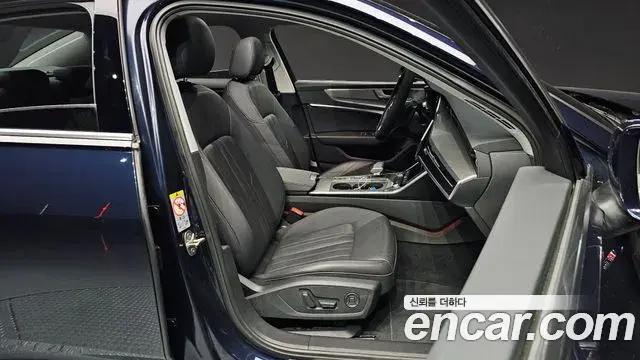 Audi A6 2020 — Photo 1/20
