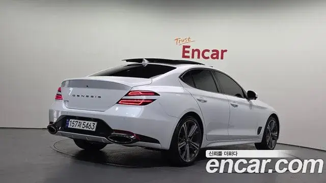Genesis G70 2023 — ფოტო 9/33
