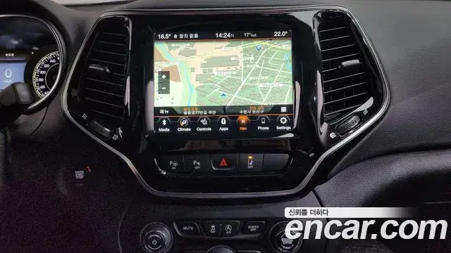 Jeep Cherokee 2021 — Şəkil 21/36