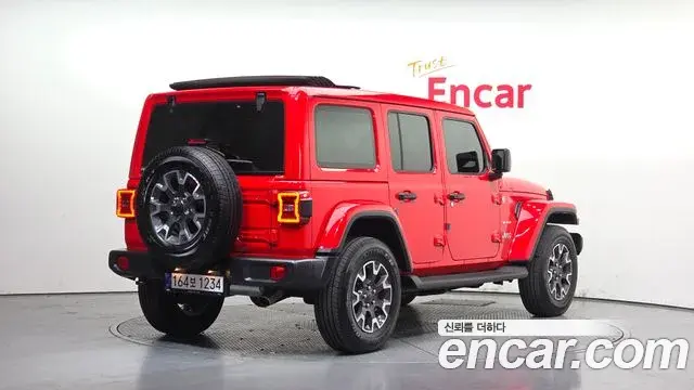 Jeep Wrangler 2024 — Şəkil 27/31
