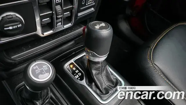 Jeep Wrangler 2024 — Şəkil 31/31