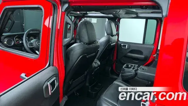 Jeep Wrangler 2024 — Şəkil 26/31