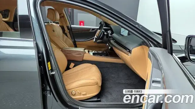 Genesis G80 2021 — Photo 17/40