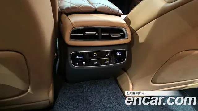 Genesis G80 2021 — Photo 19/40
