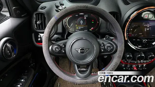 Mini Cooper S Countryman 2021 — ფოტო 14/20