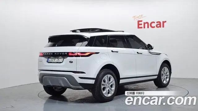 Land Rover Range Rover Evoque 2022 — Şəkil 30/35